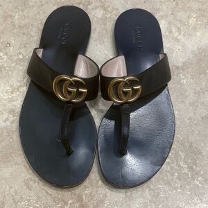 Gucci Black Leather Sandals with Gold GG Hardware